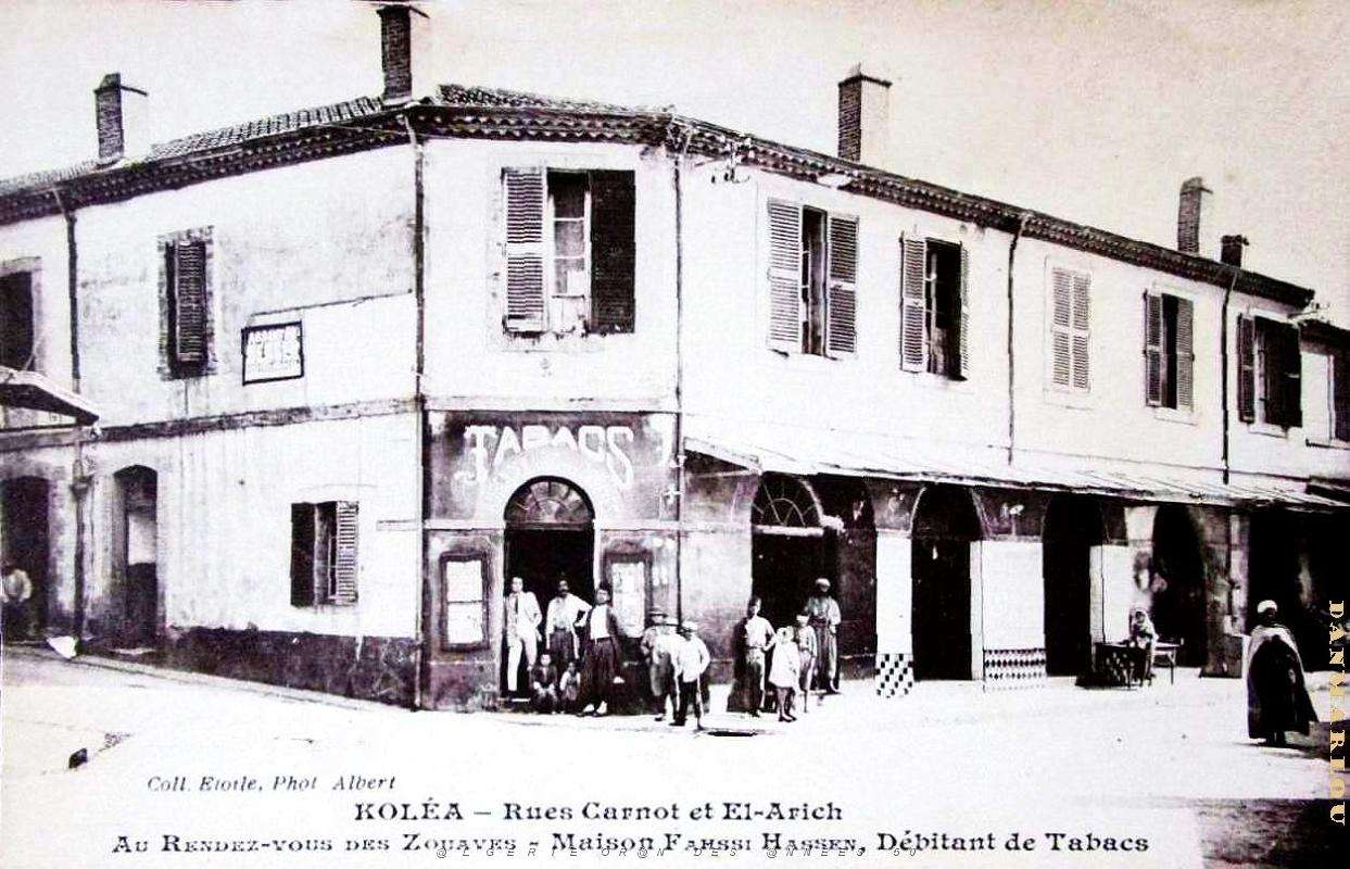 Colea - Rues Carnot et El-Arich - Au R.V. des Zouaves.jpg